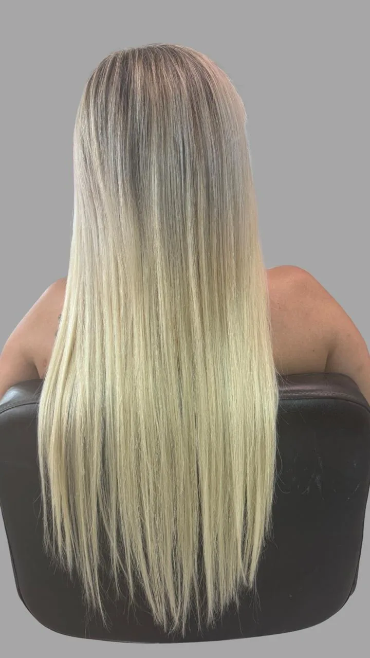 Balayage rubio en cabello largo realizado en K!S